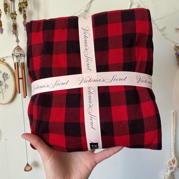 NWT pajama set - Picture 4 of 5